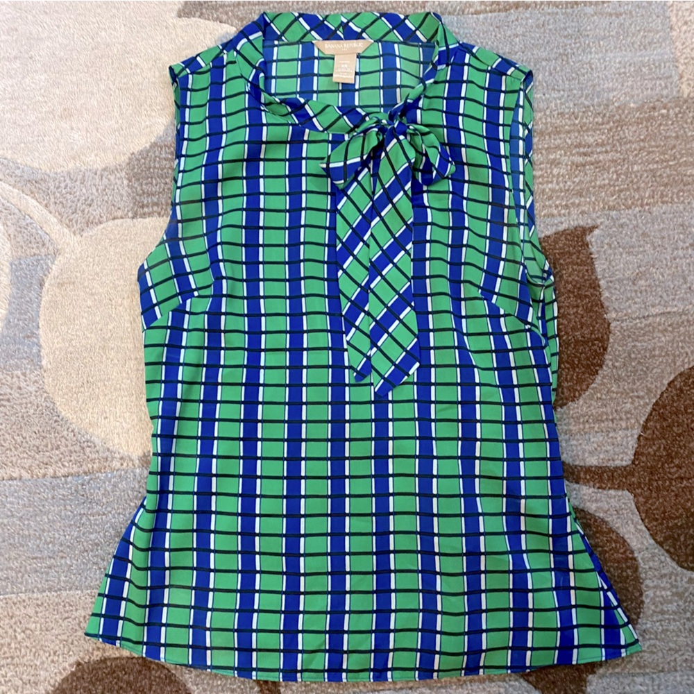 Banana Republic Kelly Green and Royal Blue Sleeveless Top with Offset Bow